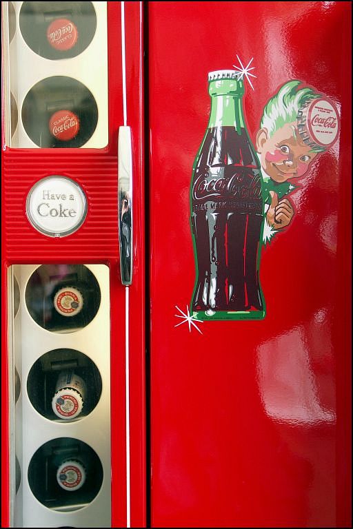 coca-cola sales machine emblem